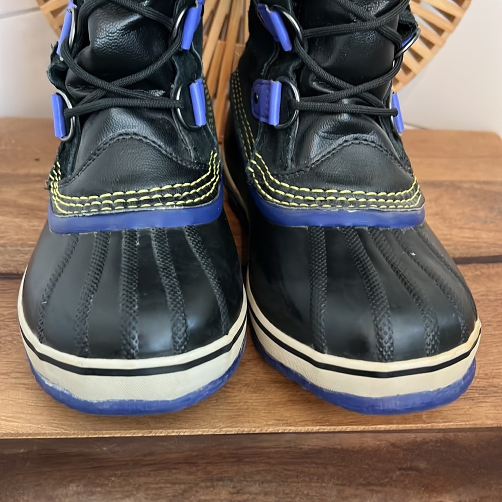 Sorel girls Joan of arctic water proof boot - Picture 4 of 17